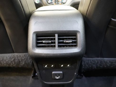 Used 2020 Chevrolet Equinox Premier AWD/4WD image 31