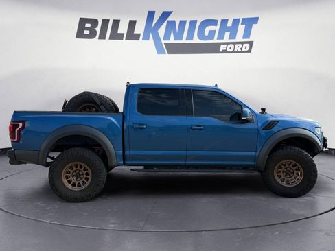 Used 2019 Ford F150 Raptor w/ Equipment Group 802A Luxury AWD/4WD image 6