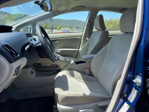 Used 2010 Toyota Prius Three image 13