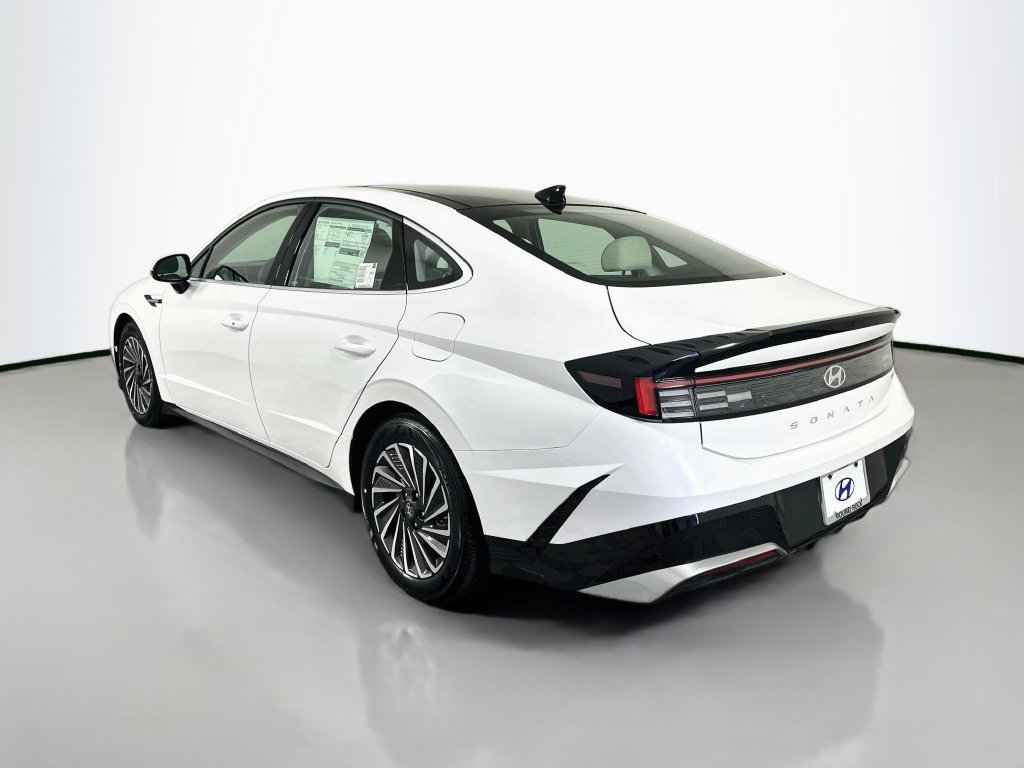 New 2026 Hyundai Sonata SEL FWD image 7