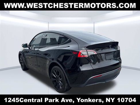 Used 2021 Tesla Model Y Long Range AWD/4WD image 6