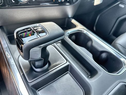 New 2026 GMC Sierra 1500 SLT AWD/4WD image 26