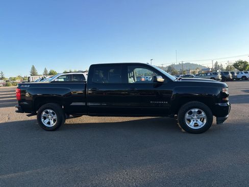 Used 2017 Chevrolet Silverado 1500 LT w/ All Star Edition AWD/4WD image 2