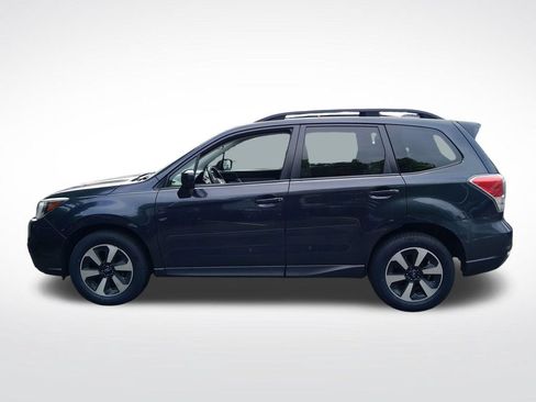 Used 2018 Subaru Forester 2.5i Premium AWD/4WD image 4