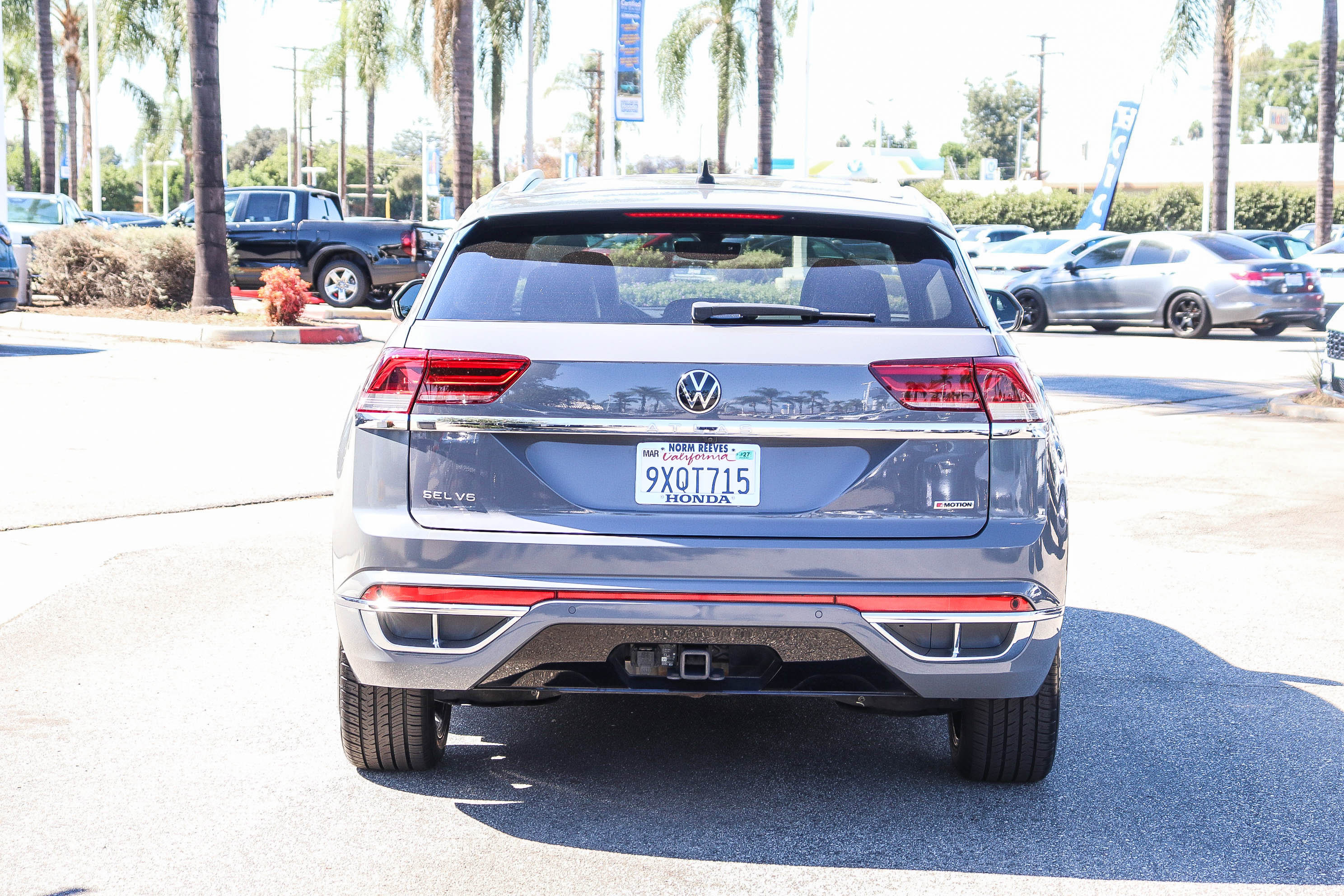 Used 2021 Volkswagen Atlas Cross Sport SEL Premium R-Line AWD/4WD image 12