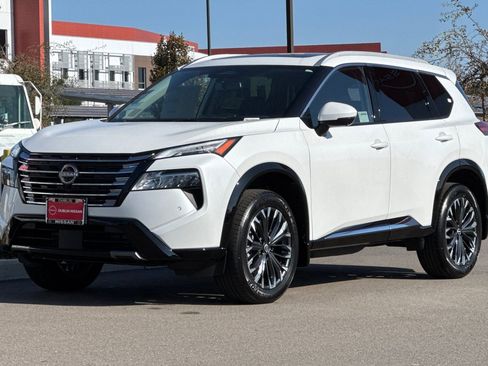 New 2026 Nissan Rogue Platinum w/ Tech Package AWD/4WD image 8