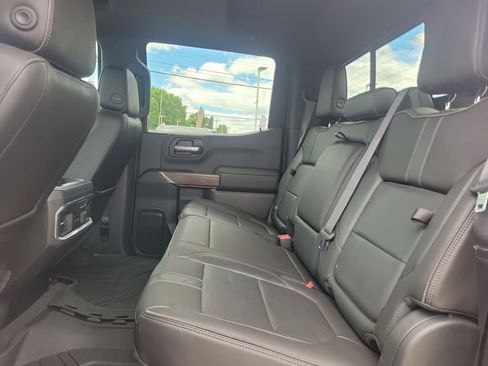 Used 2019 Chevrolet Silverado 1500 High Country w/ Technology Package AWD/4WD image 12