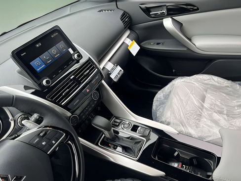 New 2026 Mitsubishi Eclipse Cross SEL AWD/4WD image 21