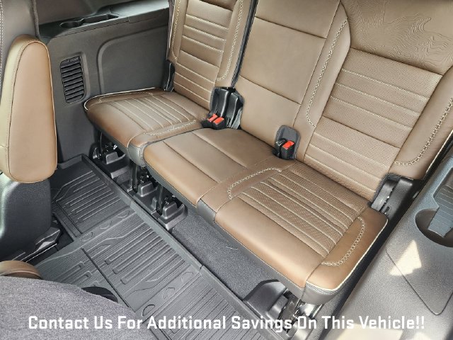 New 2027 GMC Yukon XL Denali Ultimate w/ LPO, Floor Liner Package AWD/4WD image 24