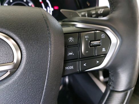 Used 2023 Lexus RX 350 Premium image 19