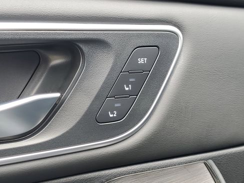 New 2026 Nissan Rogue Platinum AWD/4WD image 24