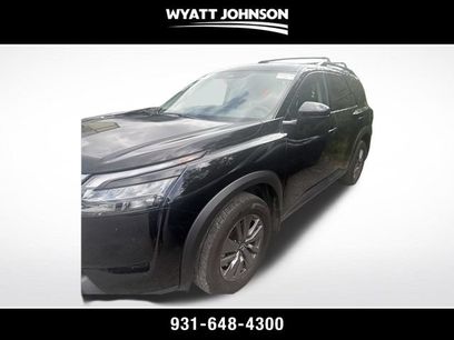 Used 2025 Nissan Pathfinder SV