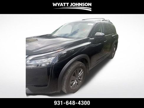 Used 2025 Nissan Pathfinder SV FWD image 1
