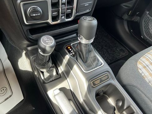 New 2026 Jeep Wrangler Unlimited Sport AWD/4WD image 39