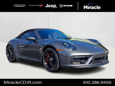 Used 2022 Porsche 911 Carrera 4 GTS AWD/4WD image 1