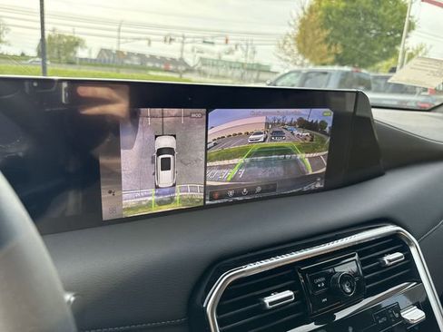 New 2025 Nissan Armada SL w/ Captain's Chari Seat Package image 12