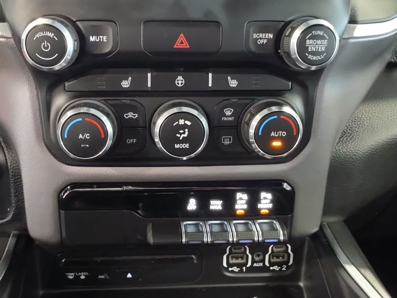 Used 2019 RAM 1500 Big Horn AWD/4WD image 27