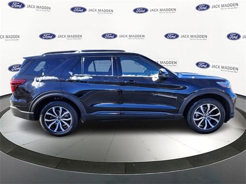 Certified 2020 Ford Explorer ST w/ Premium Technology Package image 6