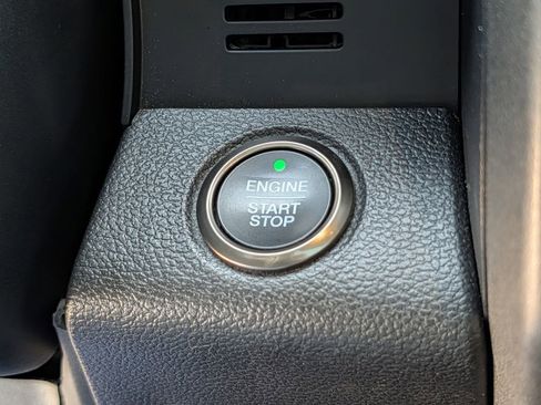 Used 2018 Ford F150 Raptor w/ Equipment Group 802A Luxury image 22