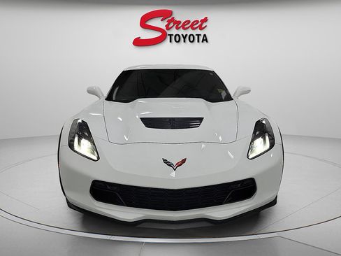 Used 2018 Chevrolet Corvette Z06 RWD image 6