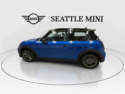 Certified 2025 MINI Cooper S image 7