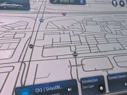 Certified 2023 Mercedes-Benz S 500 4MATIC image 7