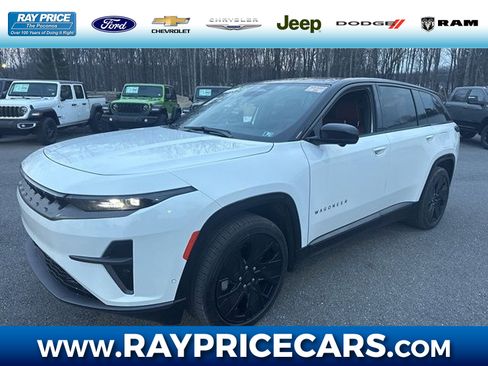 Used 2025 Jeep Wagoneer S Launch Edition image 1