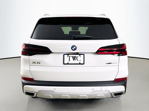New 2026 BMW X5 xDrive40i w/ Executive Package AWD/4WD image 6