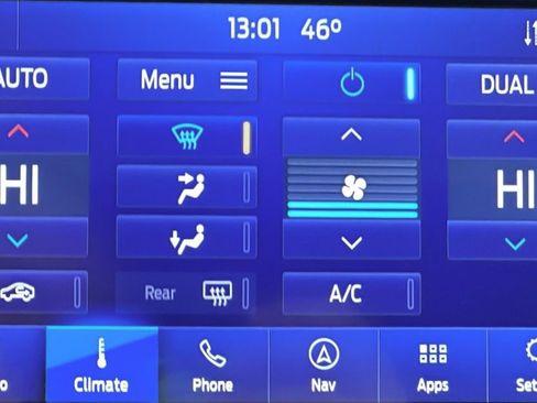 Used 2021 Ford F350 Lariat image 27