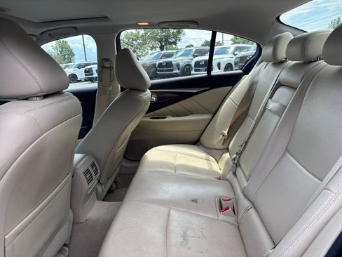 Used 2015 INFINITI Q50 Premium w/ Deluxe Touring Package RWD image 33