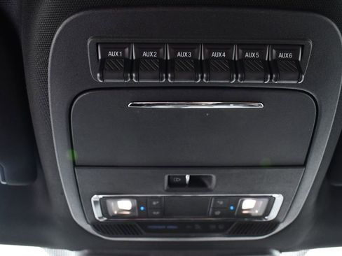 Used 2023 Ford F350 Lariat w/ Lariat Ultimate Package AWD/4WD image 35