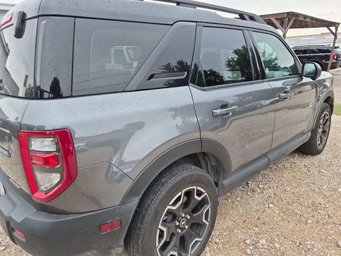 Used 2025 Ford Bronco Sport Outer Banks w/ Outer Banks Tech Package+ AWD/4WD image 3