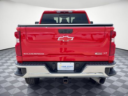 Used 2024 Chevrolet Silverado 2500 LT w/ Convenience Package RWD image 11