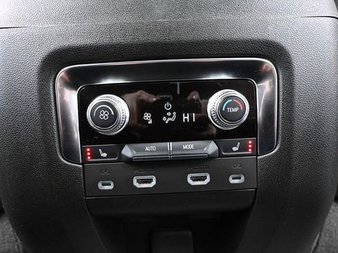 Used 2024 GMC Yukon Denali Ultimate image 52