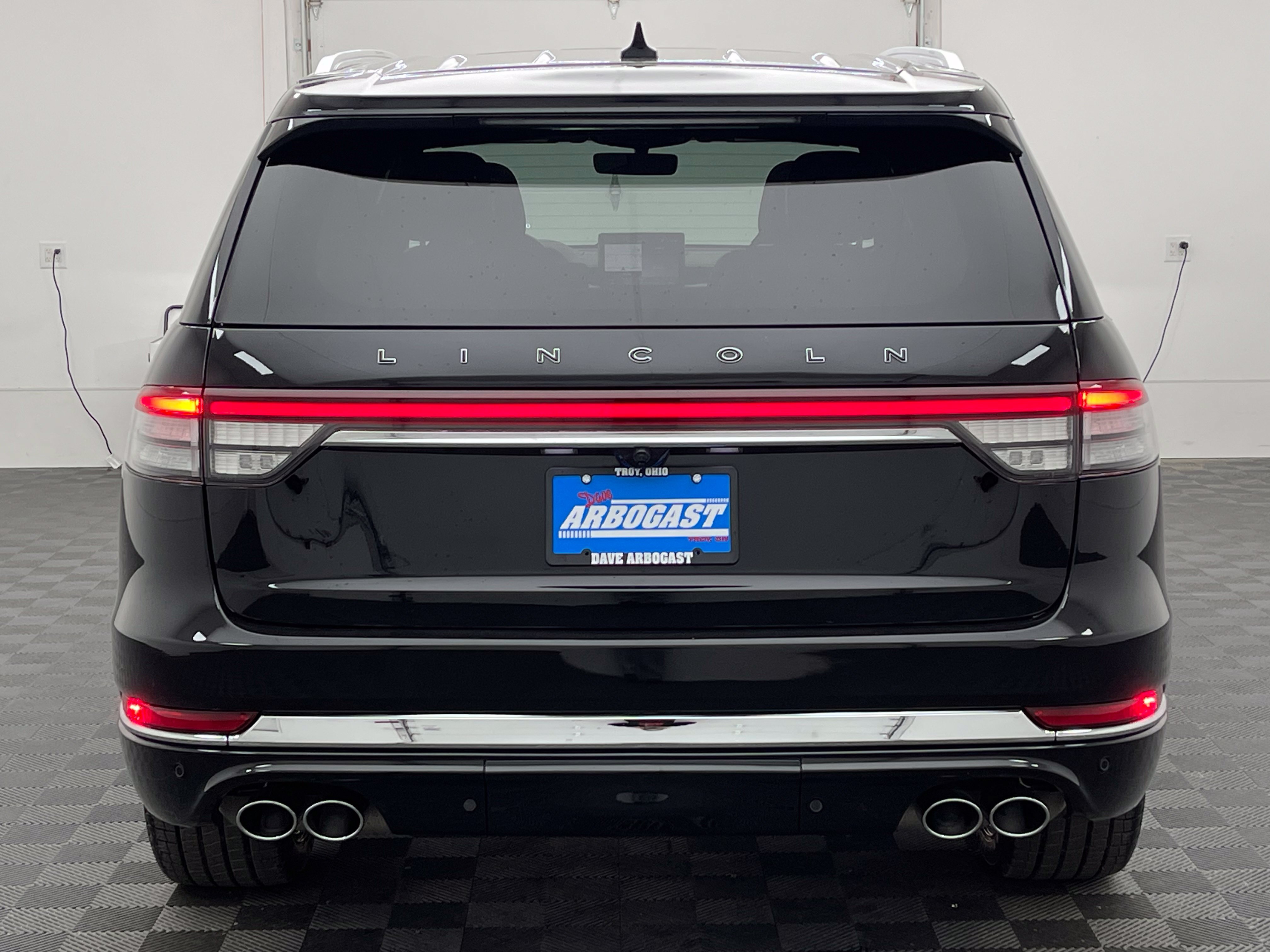 Used 2023 Lincoln Aviator Black Label w/ Dynamic Handling Package AWD/4WD image 10
