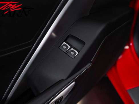 Used 2015 Chevrolet Corvette Stingray Coupe RWD image 25