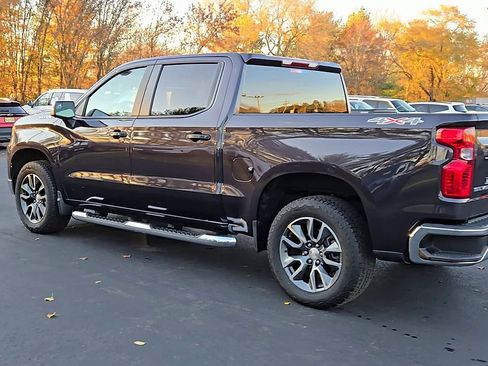 Certified 2023 Chevrolet Silverado 1500 LT image 2