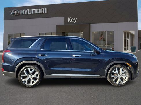 Used 2022 Hyundai Palisade SEL w/ Premium Package image 3