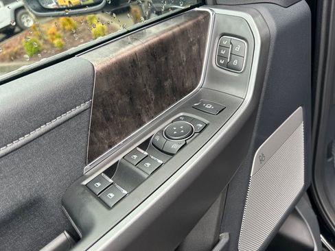 Used 2026 Ford F350 Lariat w/ Lariat Ultimate Package image 18