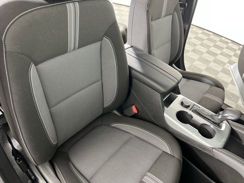 Used 2025 Chevrolet Blazer LT image 27