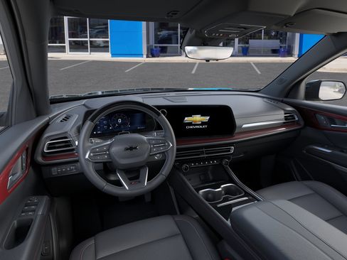 New 2026 Chevrolet Traverse Z71 w/ Enhanced Driving Package AWD/4WD image 17