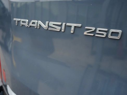 Used 2019 Ford Transit 250 148 High Roof Extended RWD image 23
