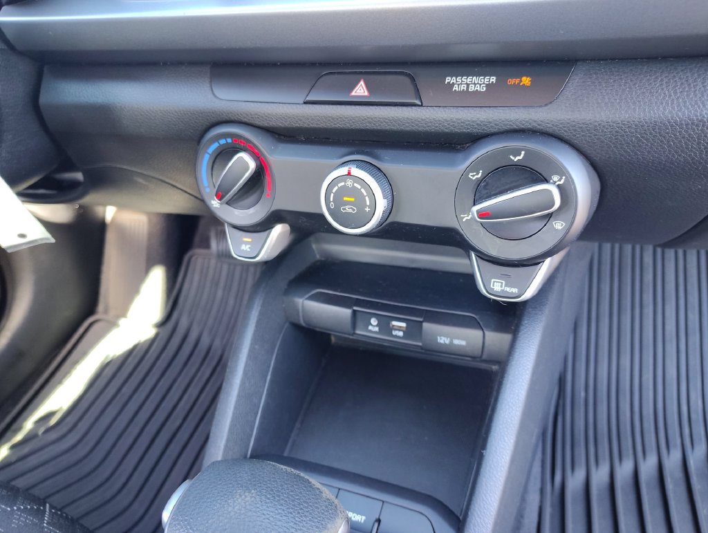 Used 2020 Kia Rio S FWD image 26