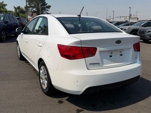 Used 2013 Kia Forte EX FWD image 5