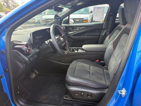 Certified 2024 Chevrolet Blazer EV RS AWD/4WD image 32