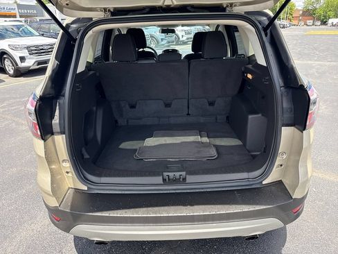 Used 2017 Ford Escape SE FWD image 12