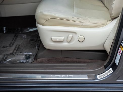 Used 2015 Lexus GX 460 w/ Premium Package AWD/4WD image 33