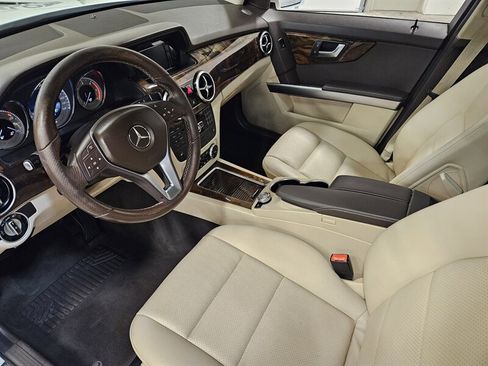 Used 2015 Mercedes-Benz GLK 250 BlueTEC 4MATIC image 28