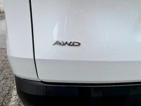 Certified 2024 Toyota Grand Highlander AWD image 7