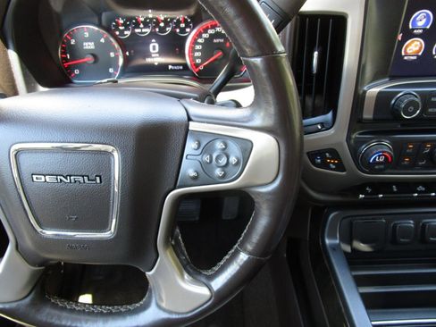 Used 2016 GMC Sierra 1500 Denali AWD/4WD image 14